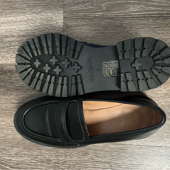 Madewell The Bradly Lugsole Loafer black leather size 6 - Picture 3 of 6